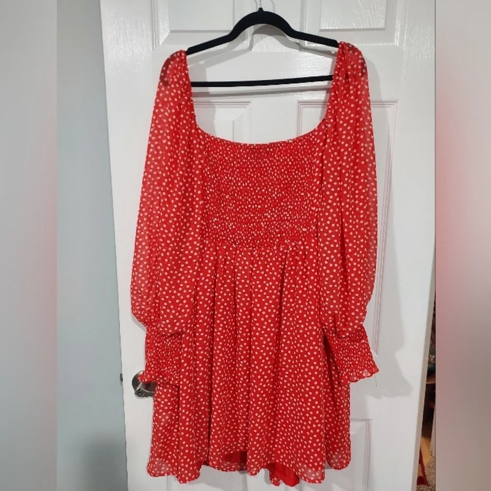 NWOT Eloquii Red & White Polka Dot Twisted Bodice Mini Dress in Size 26 - Picture 8 of 13